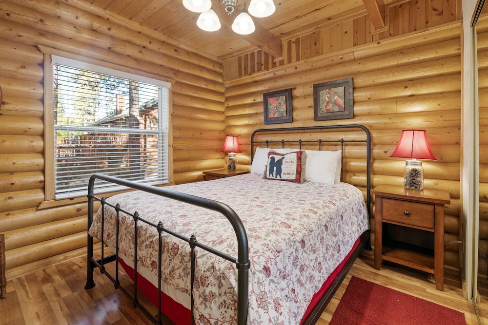 Cubs Cabin