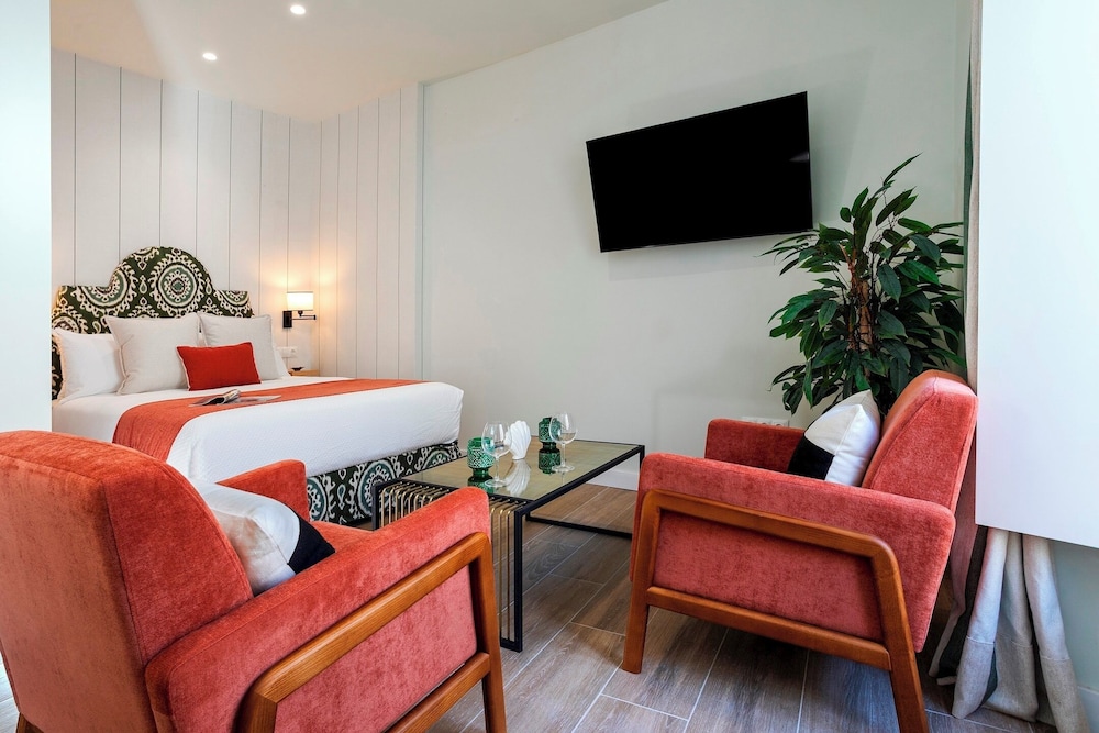 Exclusive Apartment in Cádiz. Patrocinio I