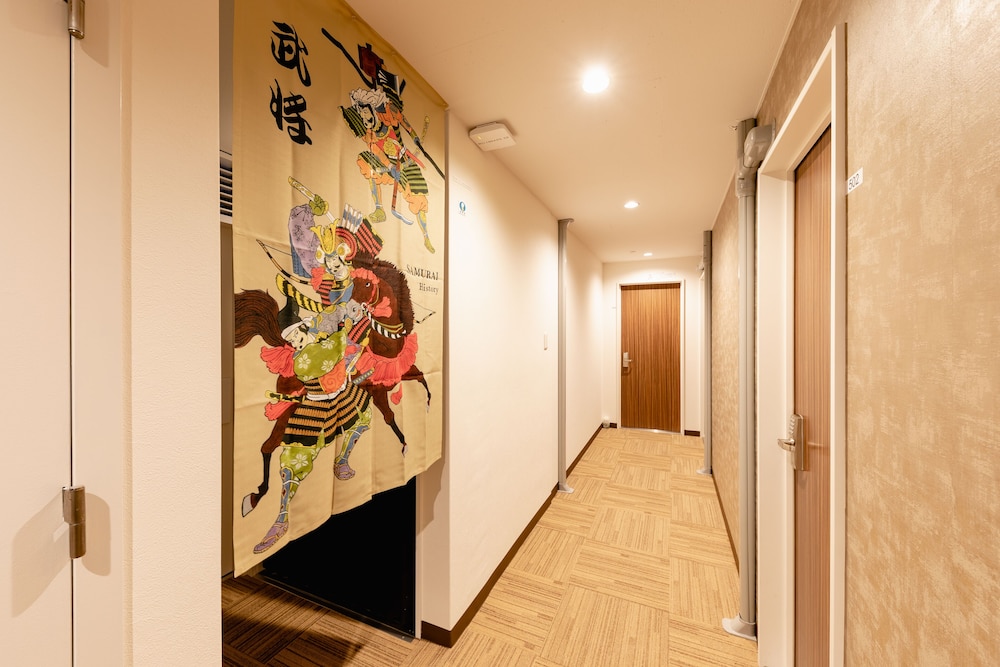 Nikko Inn Minamisenba - Hostel