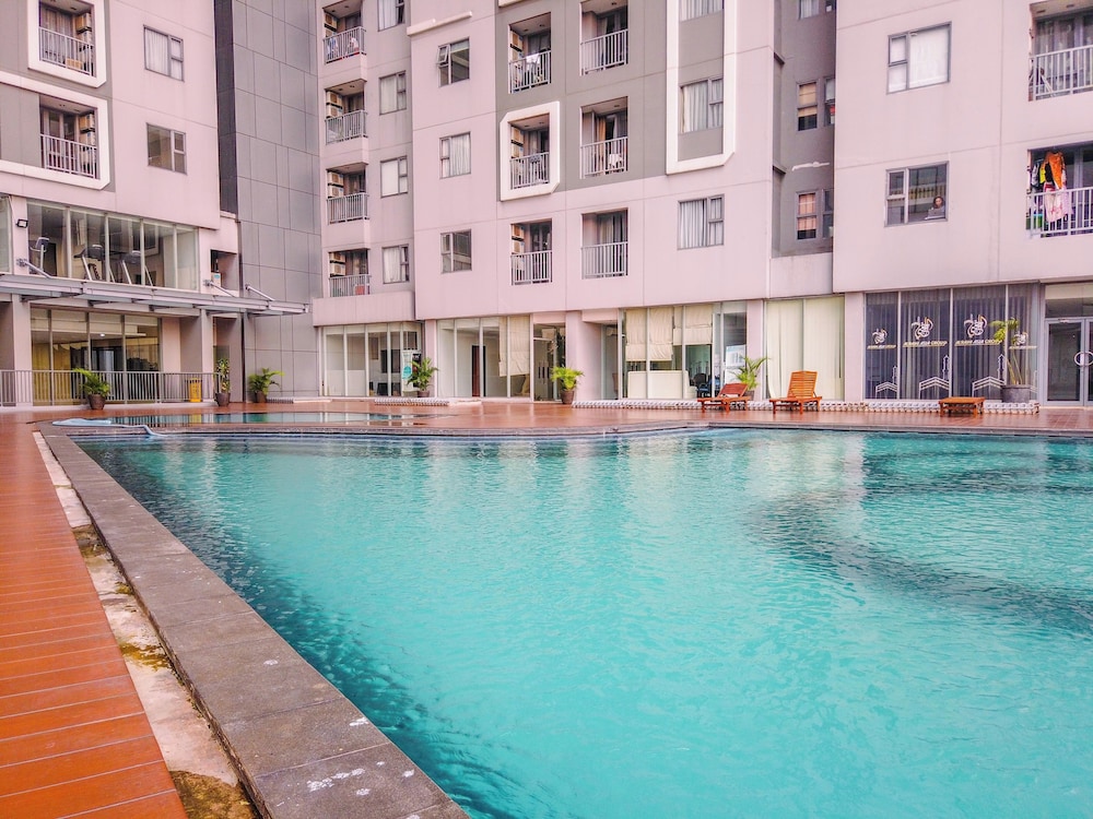 Best and Cozy 2BR Apartment Royal Olive Residence