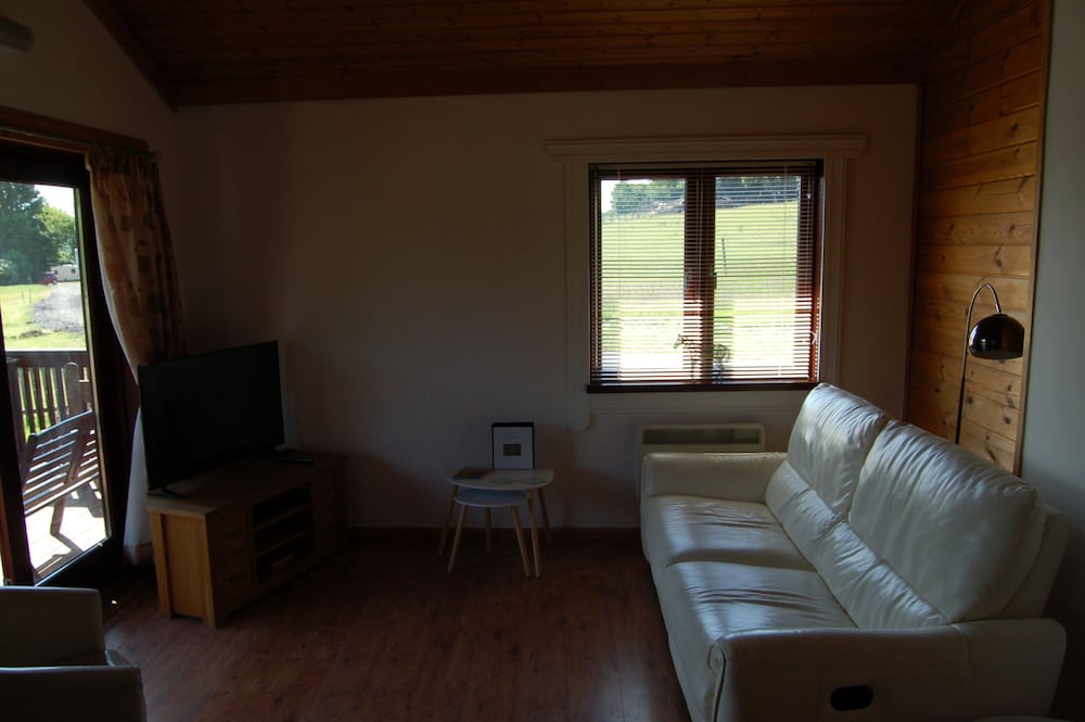 Watermeadow Lakes & Lodges