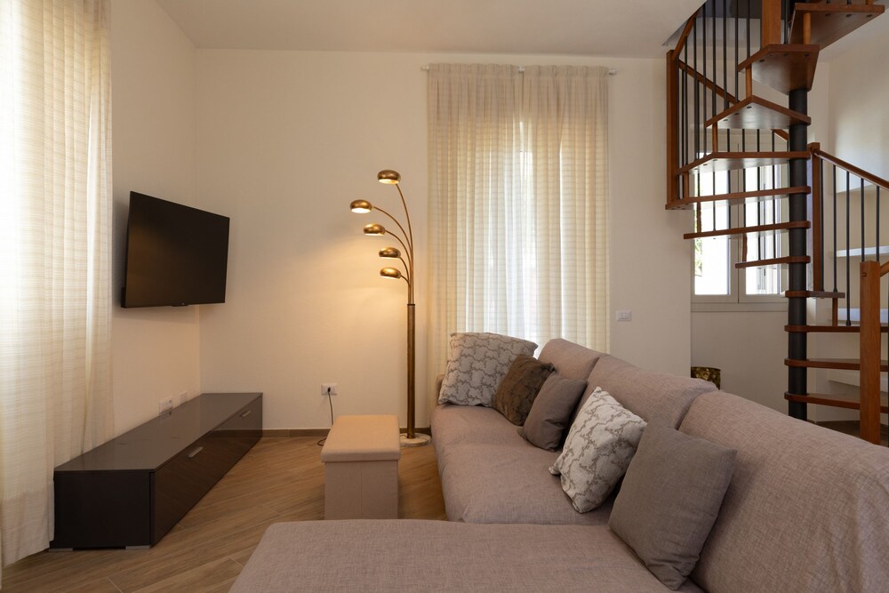 Casa Marina con Patio by Wonderful Italy