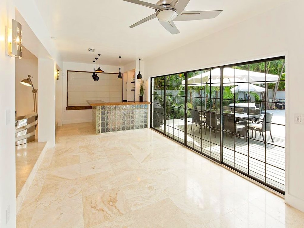 5 Bedroom Homes in Miami Beach by TMG