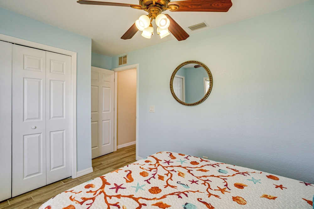 Port Charlotte Oasis w/ Boat Dock: Relax Poolside!