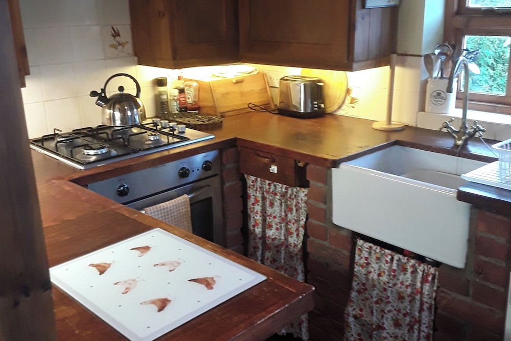 Quiet Cottage on the Rural Edge of Brixham