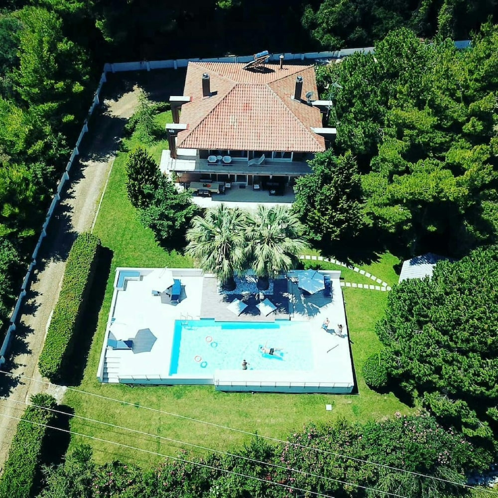 Luxurious Villa Anna Maria