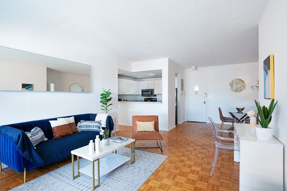 Sunny 3 BR 3 Bath Apt With Large Balcony