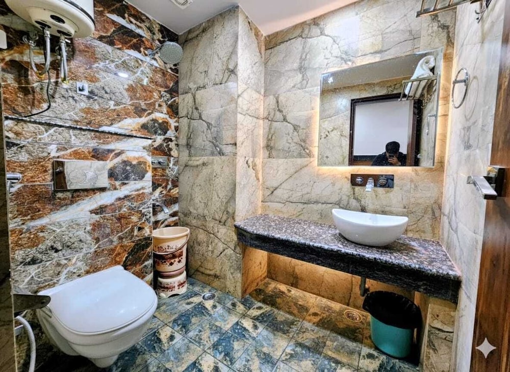 Hotel Amreshwar
