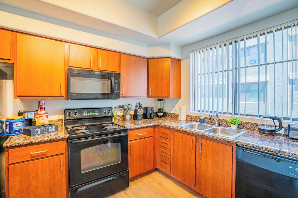 ROVE LIVING/KB - Zone Westgate