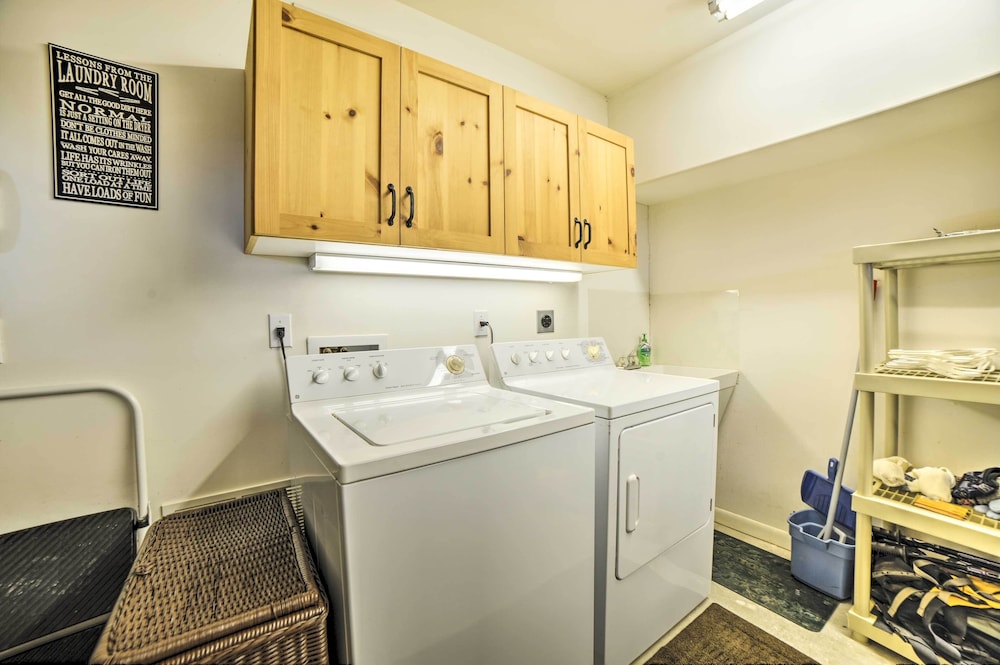 Pagosa Springs Chalet w/ Mtn Views, Near Downtown! view 2