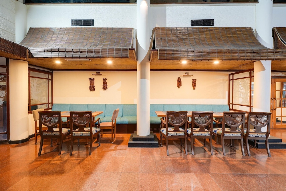 Blissful Comfort Stays MG Road Ernakulam