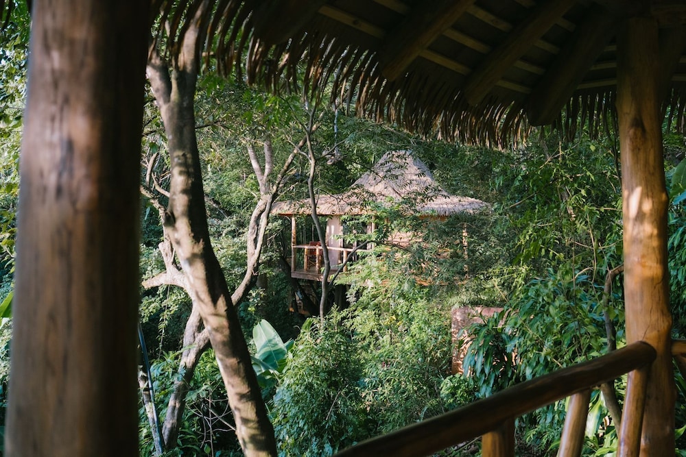 Tierra Encantada
