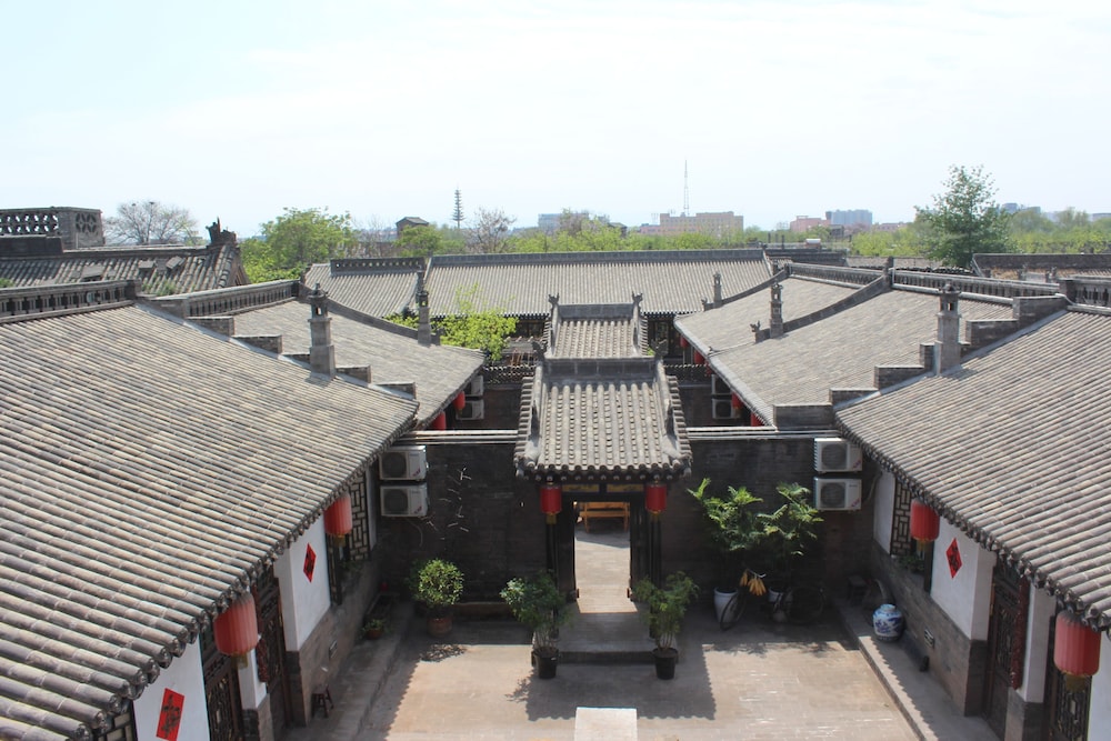 City Wall Old House.Ji Residence