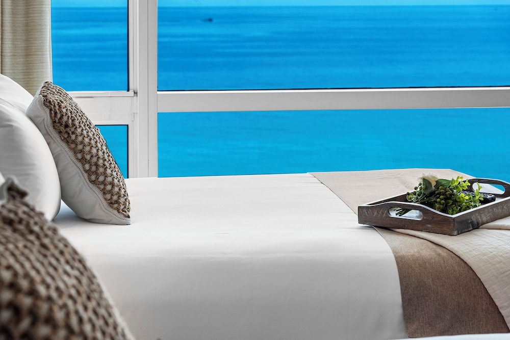 Luxury Vacation Rentals at Carillon Wellness Resort by LRMB