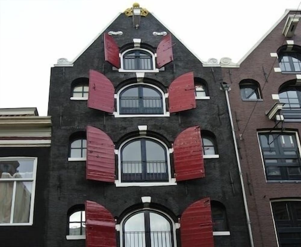 Hotel Crown Guesthouse Amsterdam - Image 1