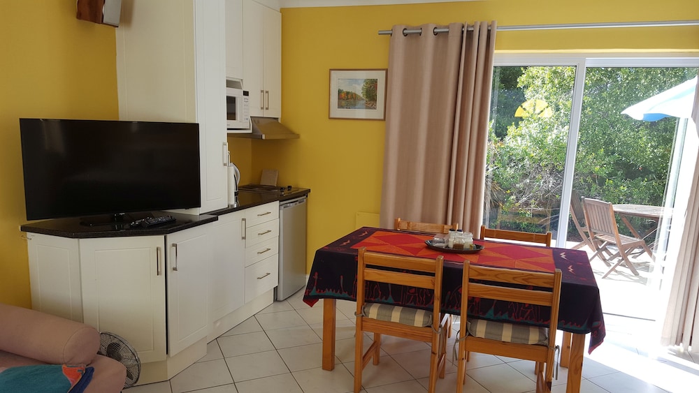 Constantia Cottages