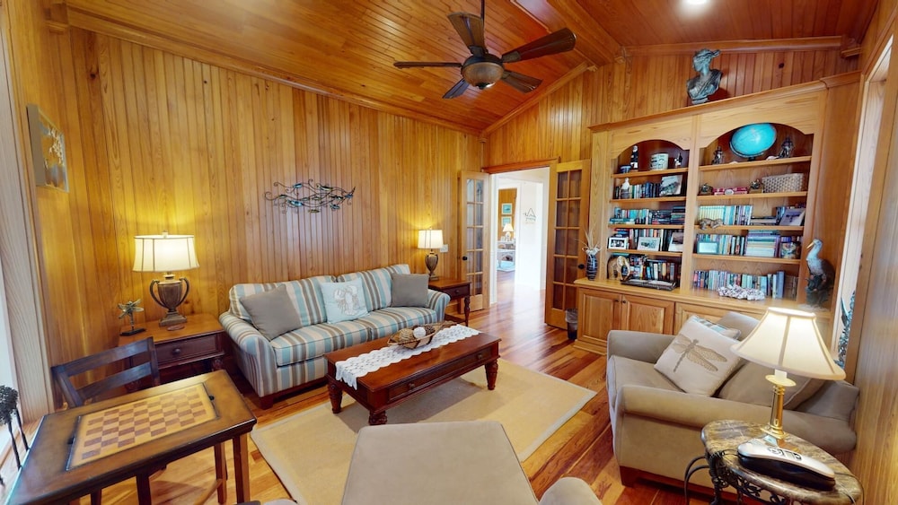 6 Waterside Walk by Tybee Vacation Rentals