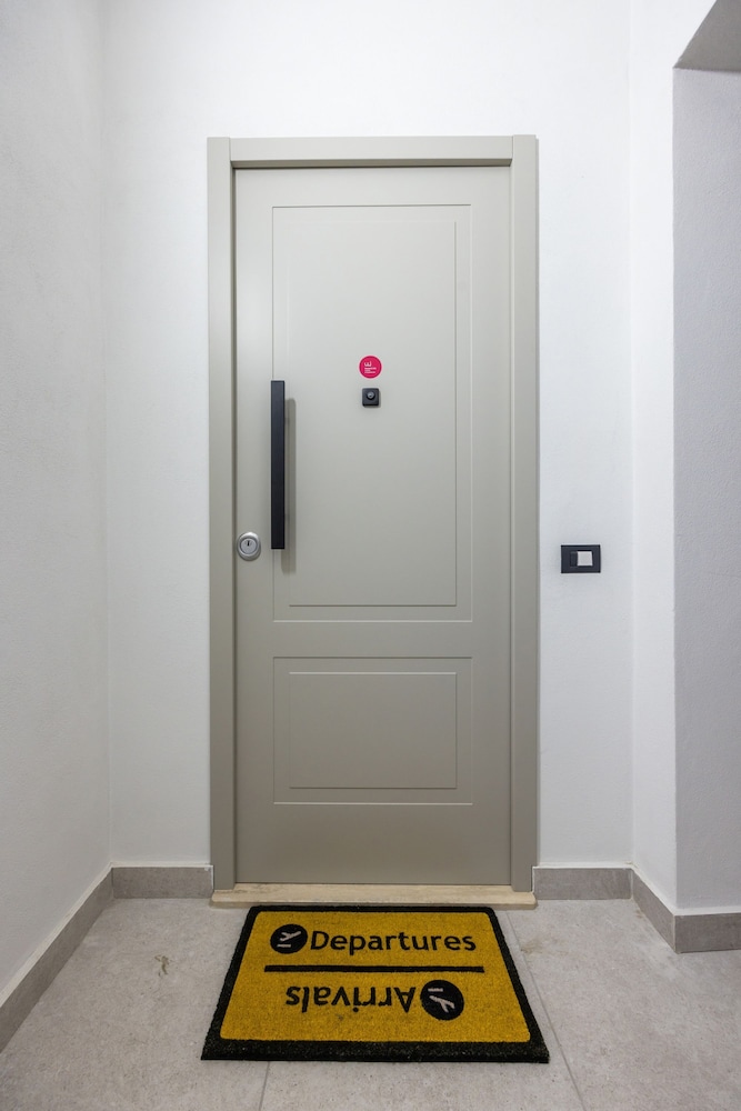Tribunali Trendy Apartment by Wonderful Italy
