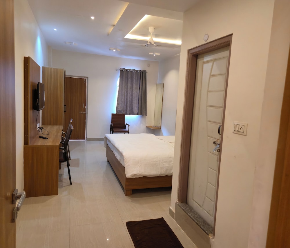 Hotel Venkteshwar