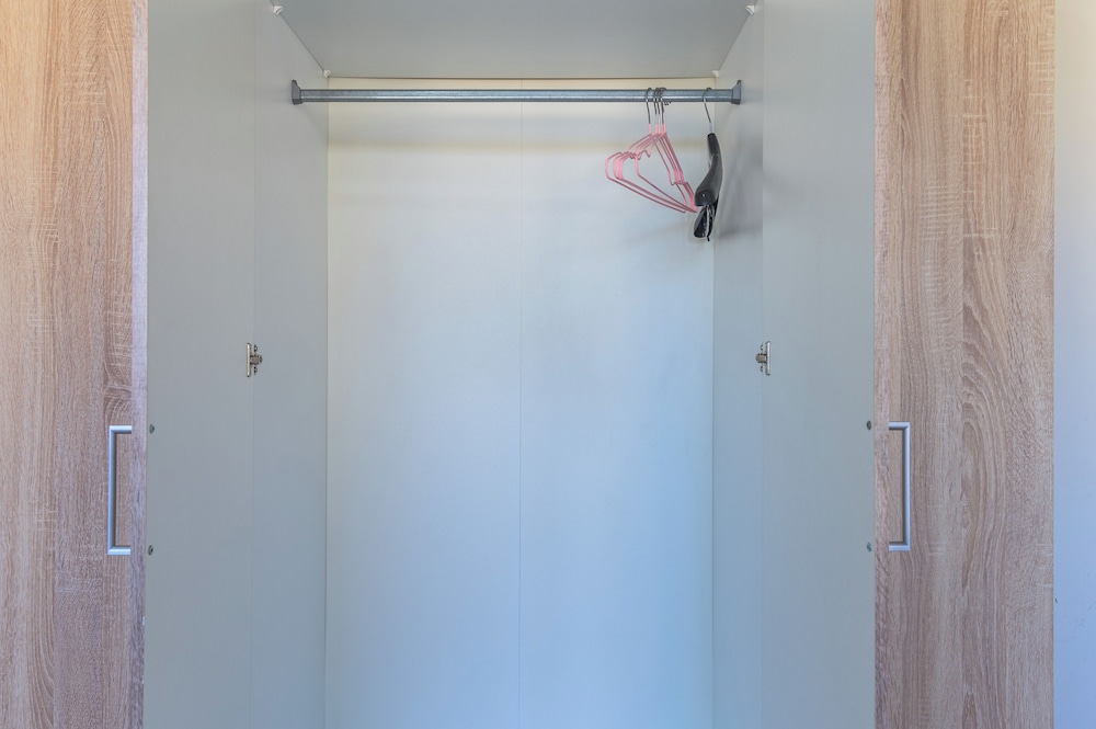 Elevate - Sleek 2-BR Apt by Santa Maria, Jal el Dib