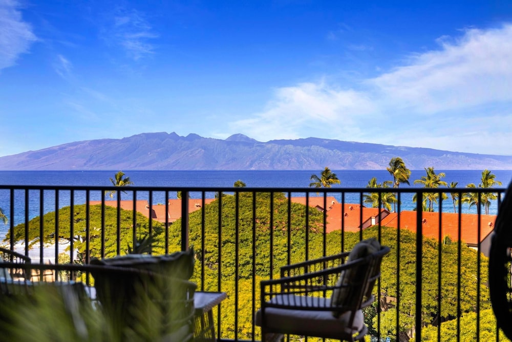 Kaanapali Shores 826