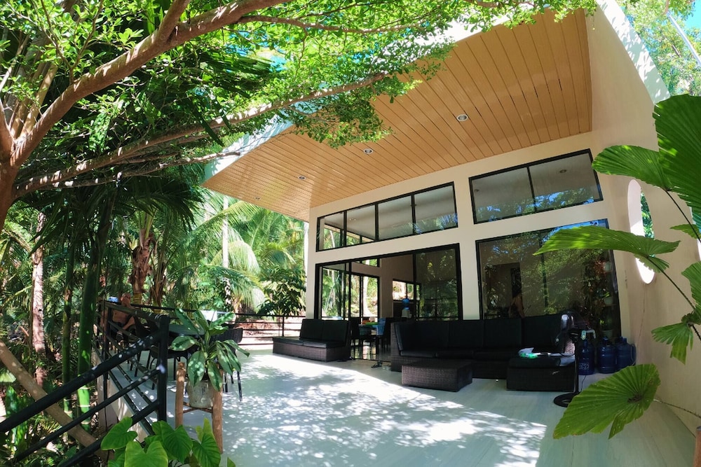 Balcon - Exclusive Private Villa in Camotes Island, Cebu, Philippines