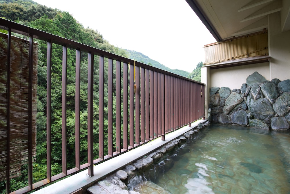 Inunakisan Grand Hotel Kisenkaku