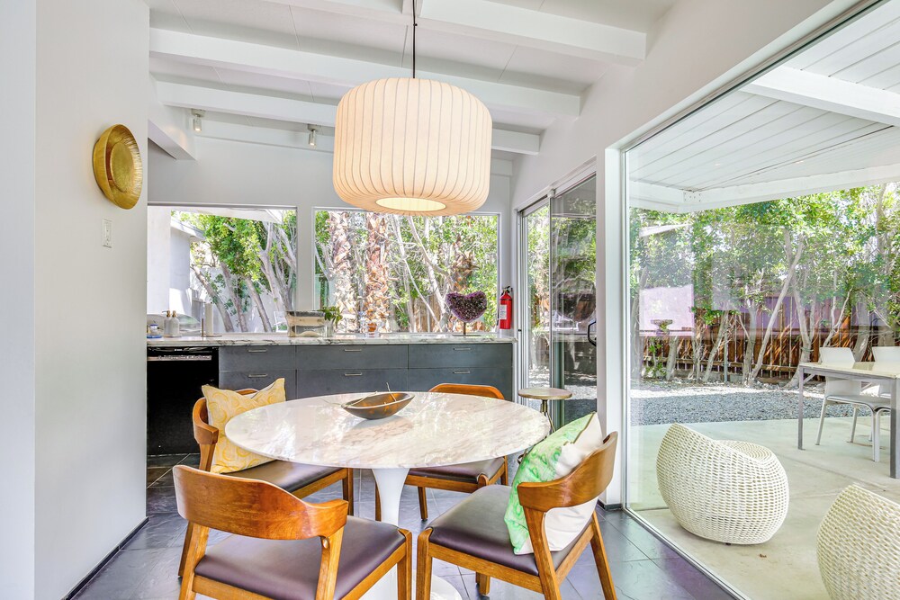 3 Mi to Dtwn: Palm Springs Gem w/ Private Pool!