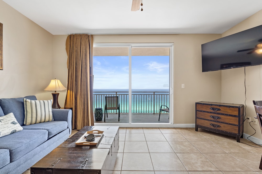 Splash Beach Resort by Panhandle Getaways