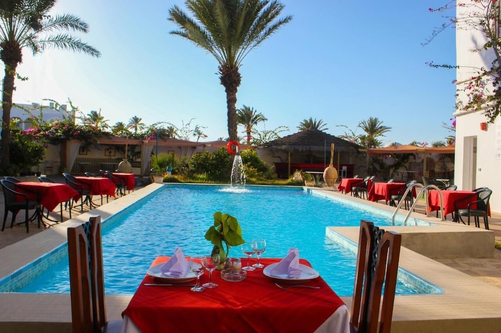 Hotel Rodes - Image 1