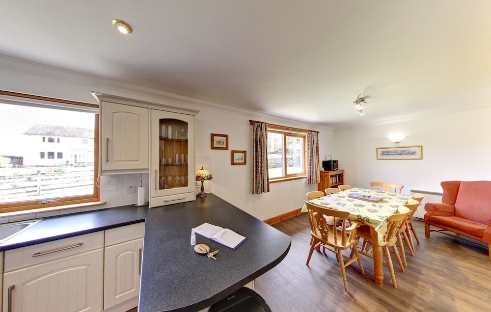 Stob Binnein Cottage