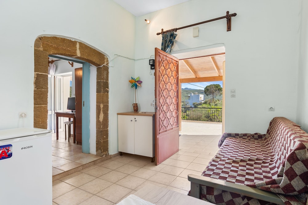 Anastasia s House in Drakona
