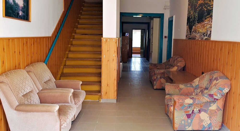 Muskátli Vendégház - Hostel view 2