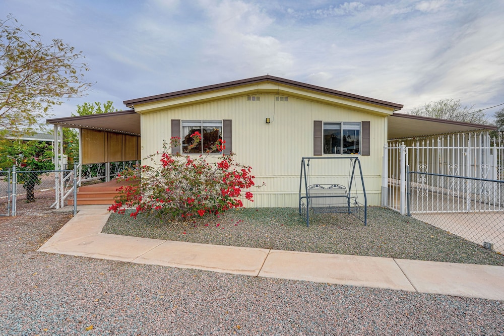 Apache Junction Home w/ Covered Deck + Grill