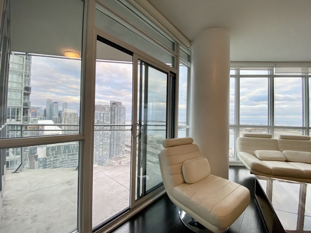 Waterfront Luxury Residences