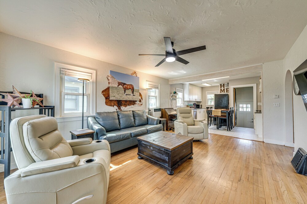 2 Mi to Dtwn: Family Home in Cheyenne!
