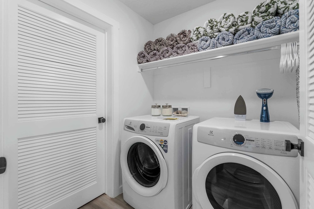 Sunset Ridge - Private Hot Tub Resort Amenities