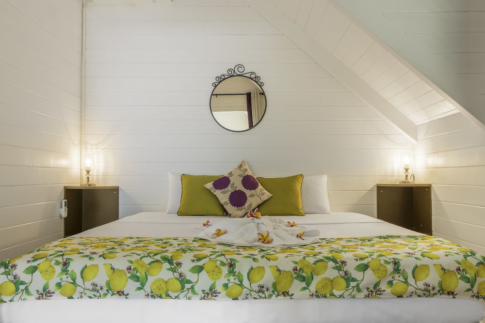 Lemongrass Lodge