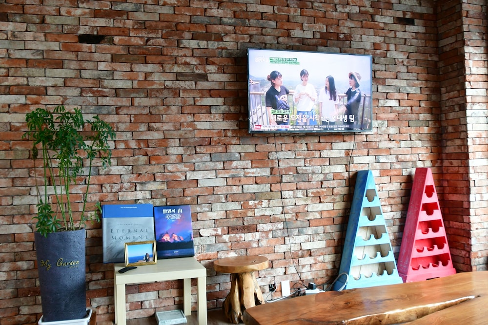 Nogodan Guesthouse & Hotel