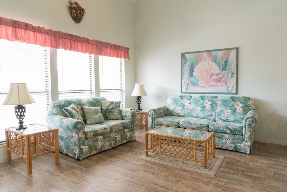 Southwind by LSI Vacation Rentals