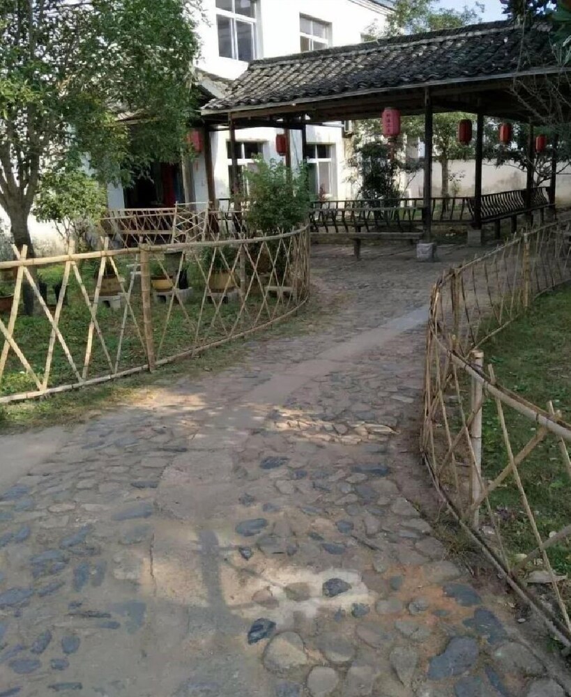 Liuxi Mountain Villa - Property Image 2