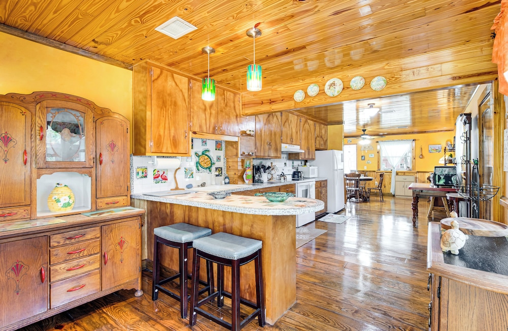 Deck & Hot Tub: Lakeside Retreat in Inverness!