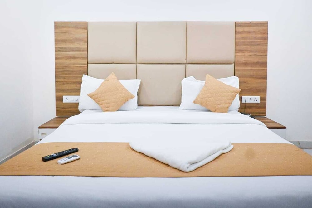 Hotel Yashobhoomi Inn