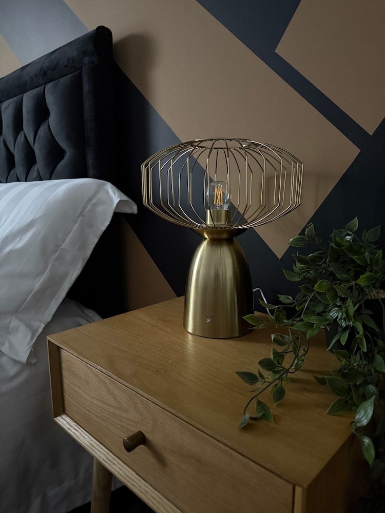 Coventry Oasis Apartment