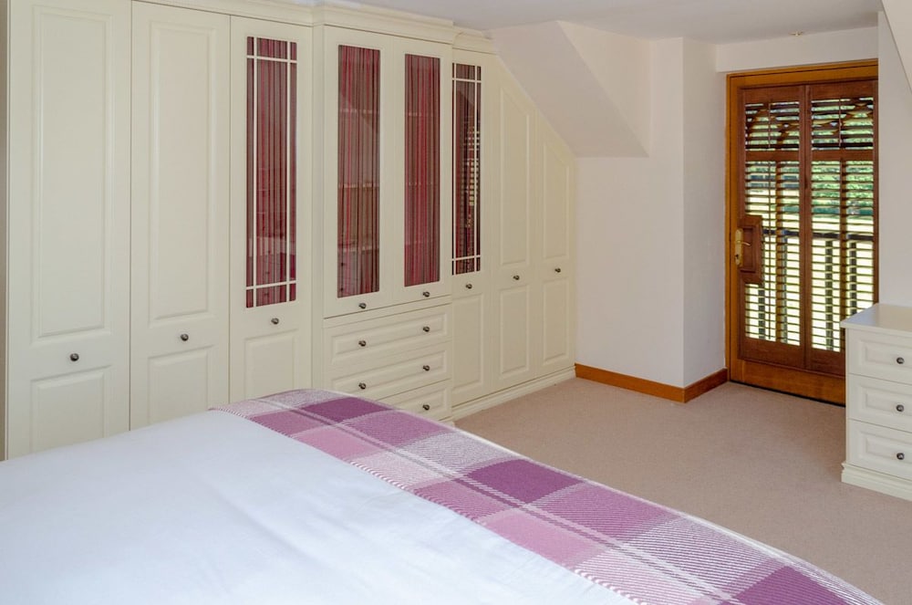 Castleview - Newton Steading