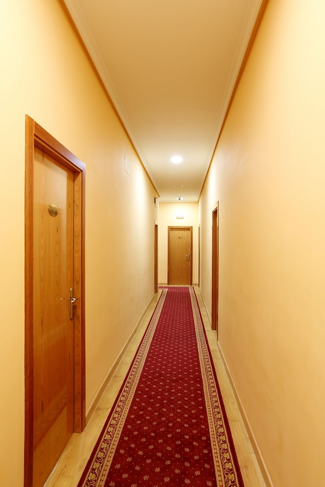 Hostal Sil & Serranos