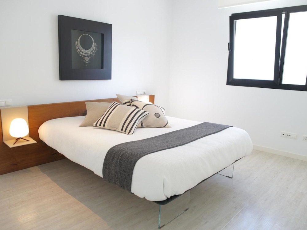 Villa in Son Serra With Beach and Pool