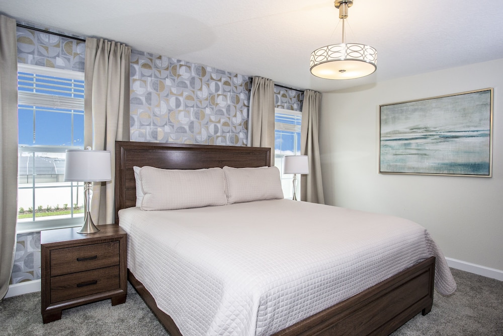 Disinfected! Wonderful Family Getaway 4Bd with Pool Close To Disney 4987 - Image 3