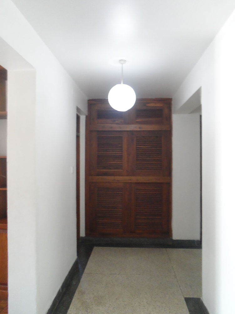 Upanga B&B - UN Road