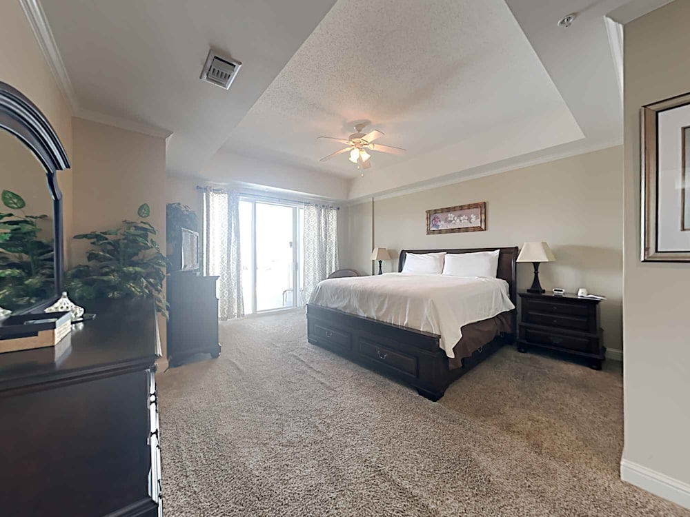 Wharf by Southern Vacation Rentals view 3